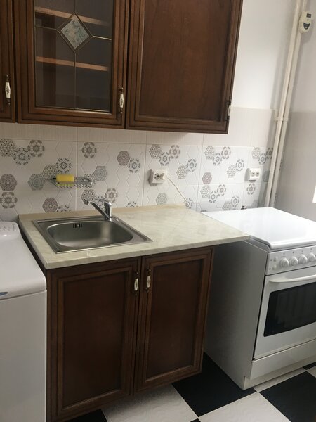 Drumul Taberei, Favorit